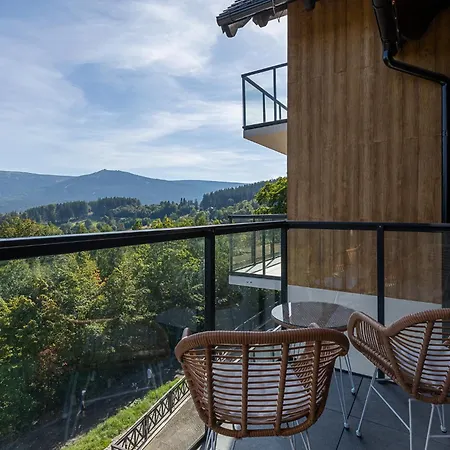 Rentplanet - Park Apartment *