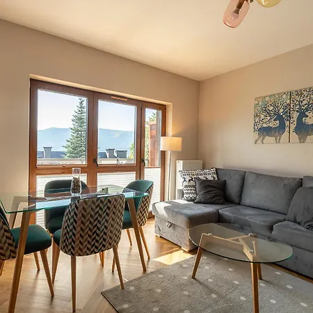 Rentplanet - Park Apartment